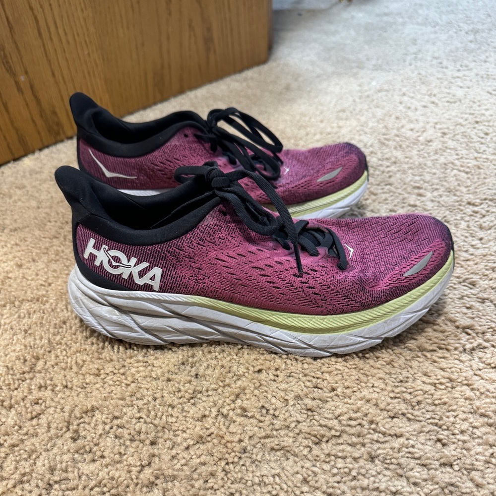 Women’s hoka Clifton 8